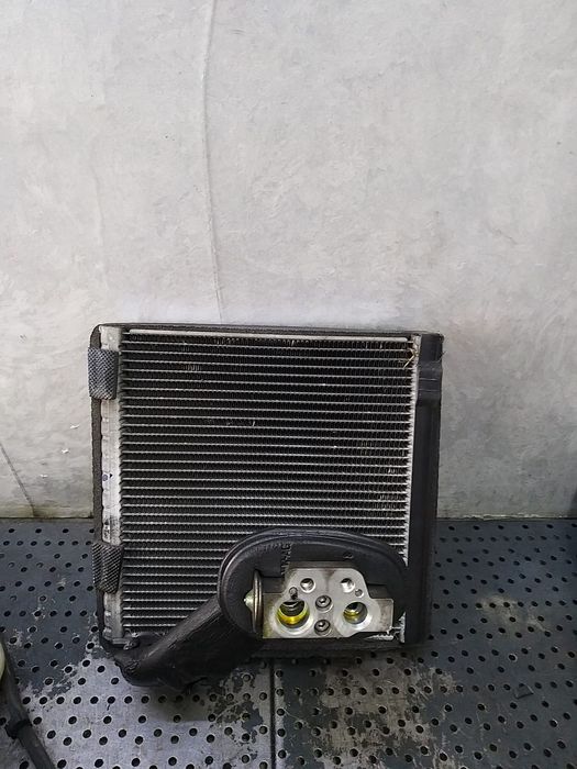 Radiator calorifer clima bord vw golf 5 1k 3c1820103b