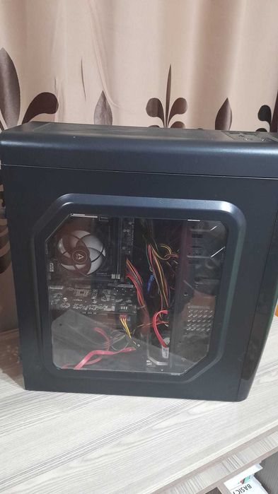 Calculator gaming Intel Core i5 Placa video GeForce GTX 505 Ti 1 GB