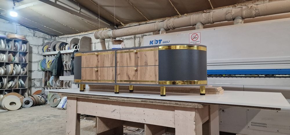 Продам тв тумбы разных видов