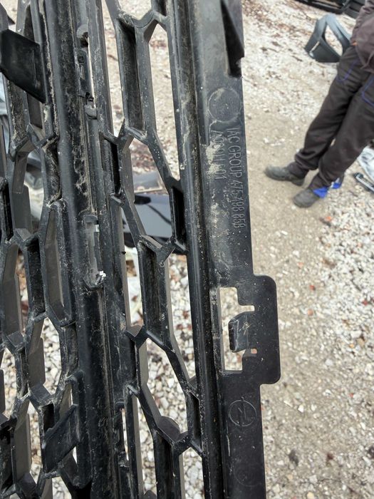 Решетка Opel Corsa F