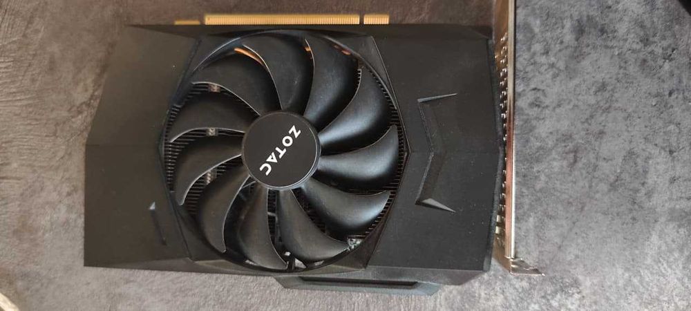 Zotac gaming GEFORCE RTX 3050 8GB