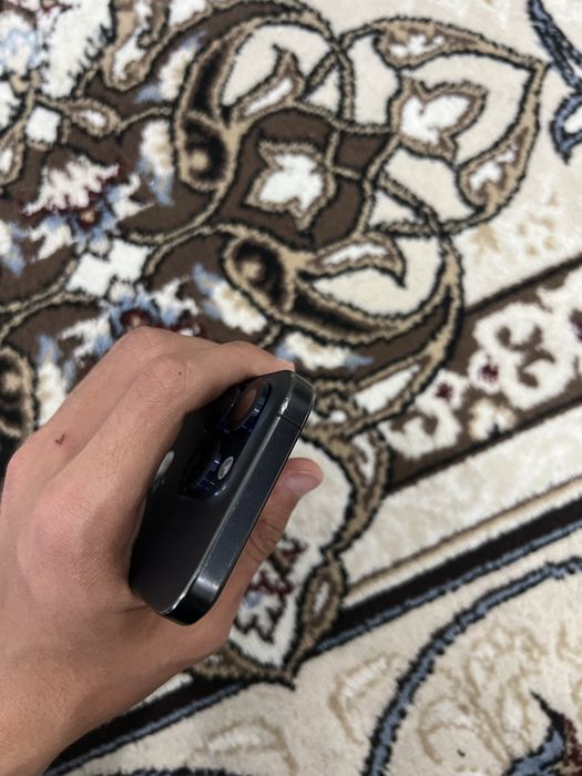 Iphone 15 pro sotiladi