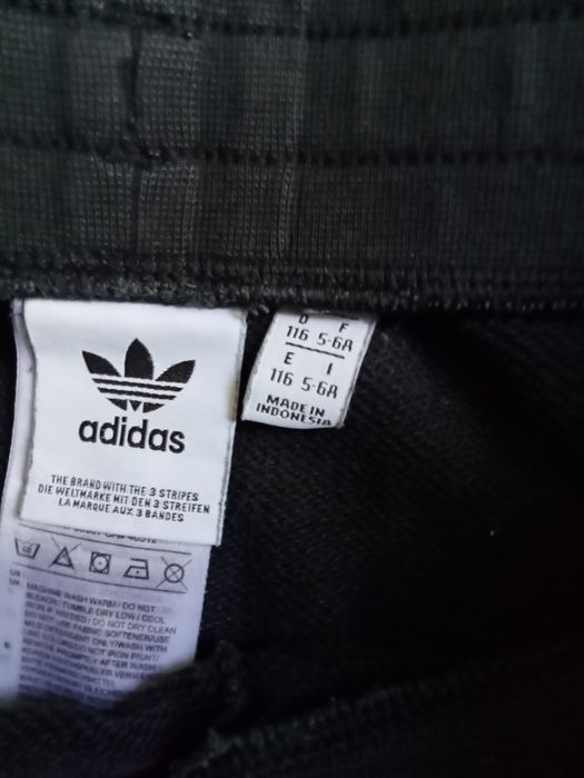 Оригинални къси гащи детски 116