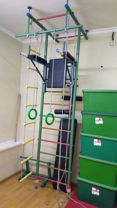 Продам Шведская стенка, турник брусья