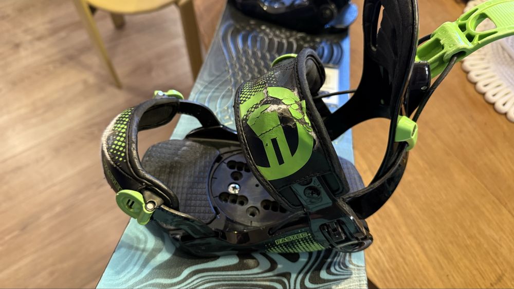 Placa snowboard Burton 110