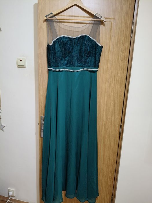 Rochie elegantă verde smarald – mărimea 38