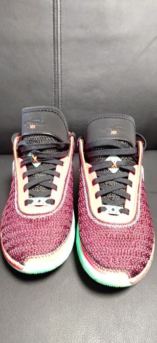 Nike Lebron XX SE Night Maroon, номер 38,5