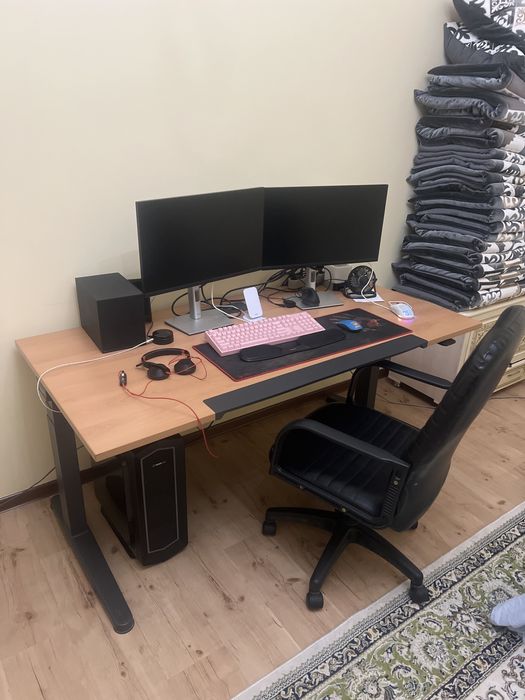 Игровой компьютер с эргостолом от Steelcase