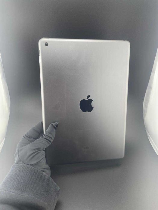 Планшеты Ipad 9 64GB Wi-Fi