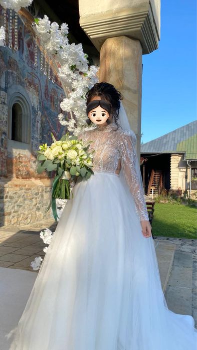 Rochie de mireasa lunga cu spatele gol