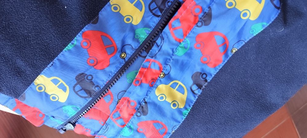 Продам ветровки для мальчика