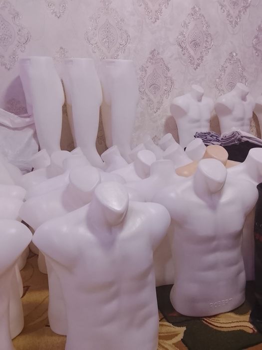 Mujiskoy kiyimlar uchun maniken