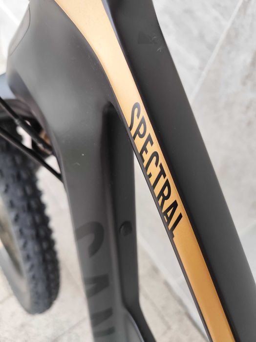 CANYON Spectral CFR LIMITED 27.5 *Full carbon*