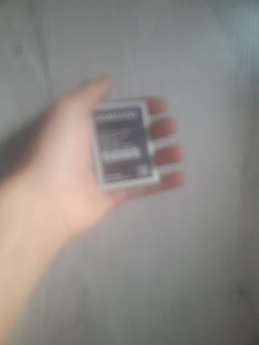 Продаю Samsung j1 2016