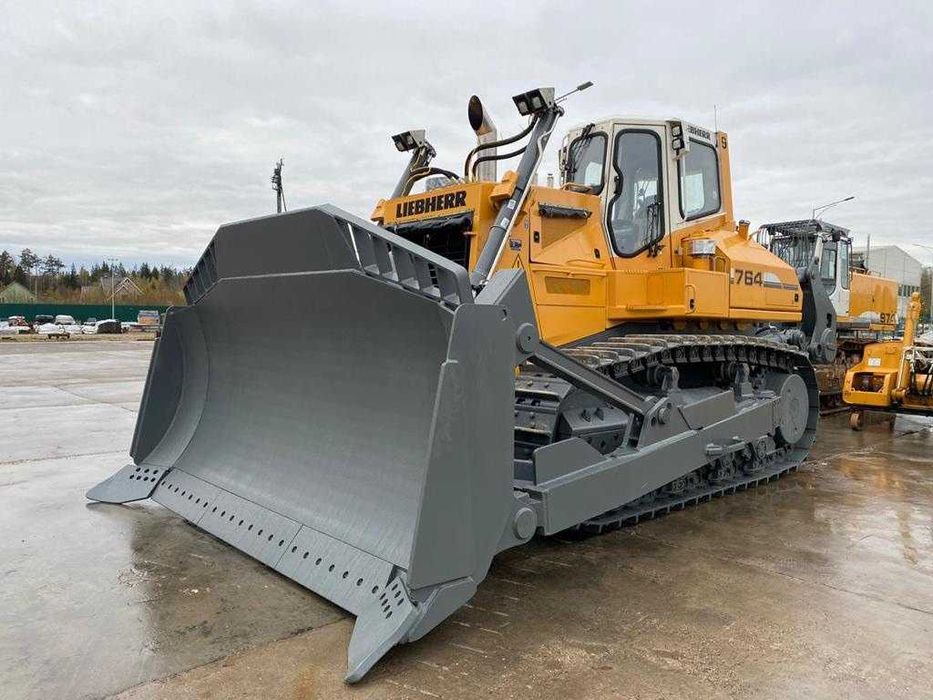 Булдозер ПОД НАЕМ Варна от 20 и 23 тона