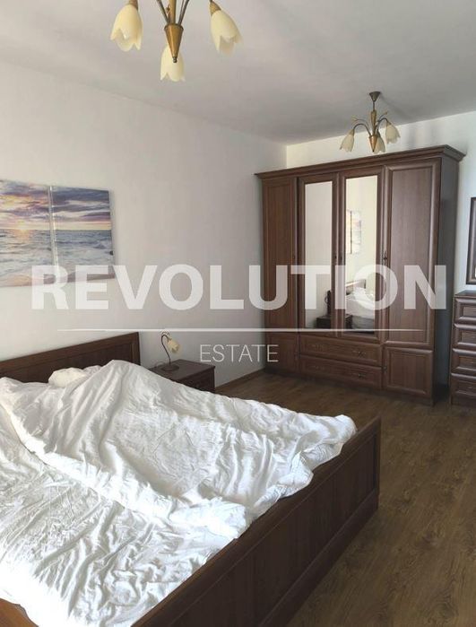 Двустаен апартамент в района на кк. Чайка!