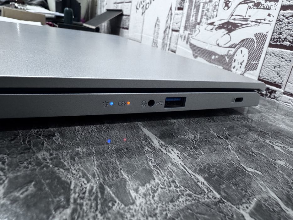 Ноутбук Acer Aspire 3 (8/512)