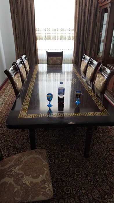 Zal uchun komplekt mebel