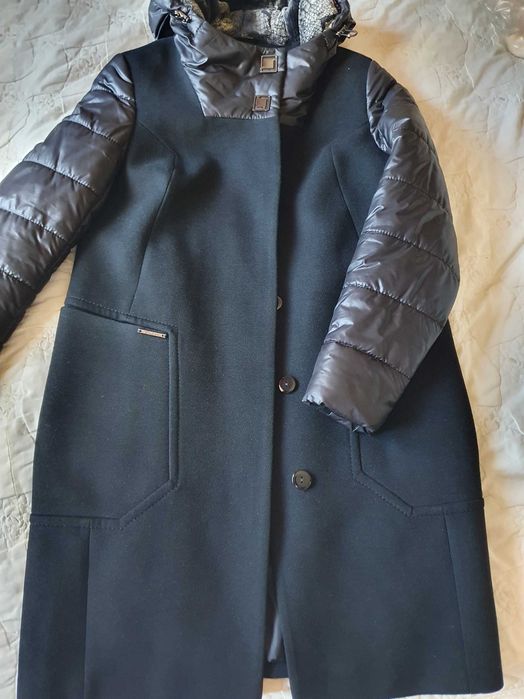 Продам осеннее пальто.