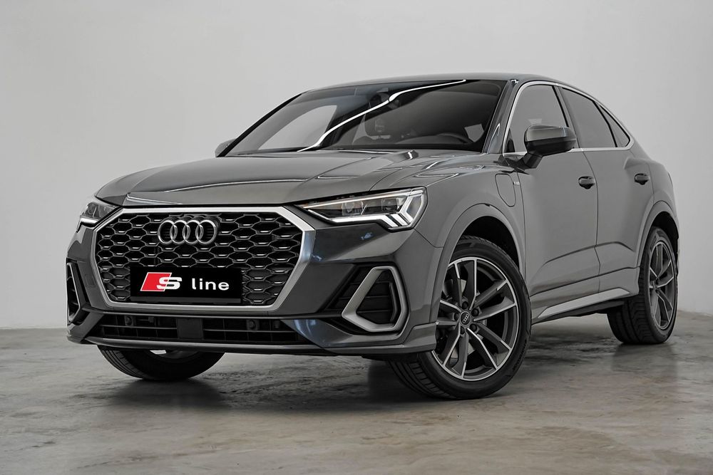 Audi Q3 AUDI Q3 2023 S-LINE/Distronik/Far Led/Lane Assist/Automata/