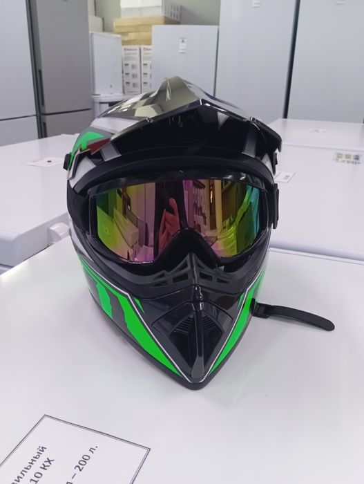 Продам шлем эндуро