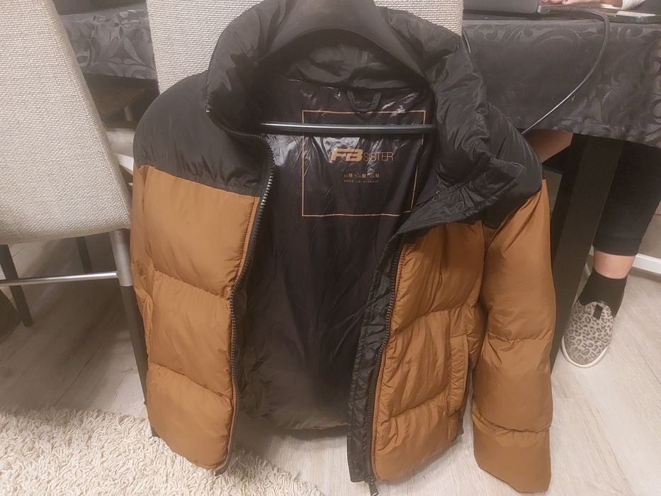 Geaca Fishbone,noua NewYorker