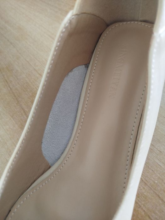 Туфли женские...