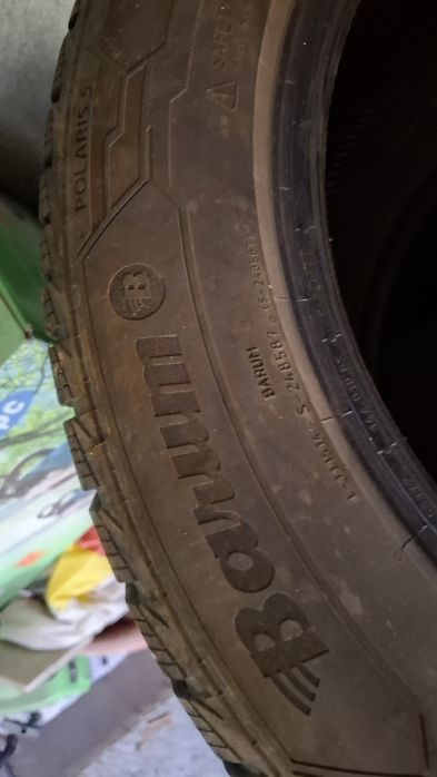 Зимни гуми Barum Polaris 215 60 17