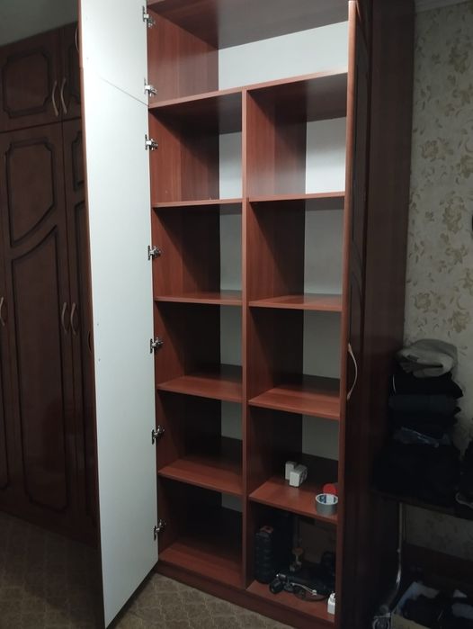 Продаю шкаф срочно