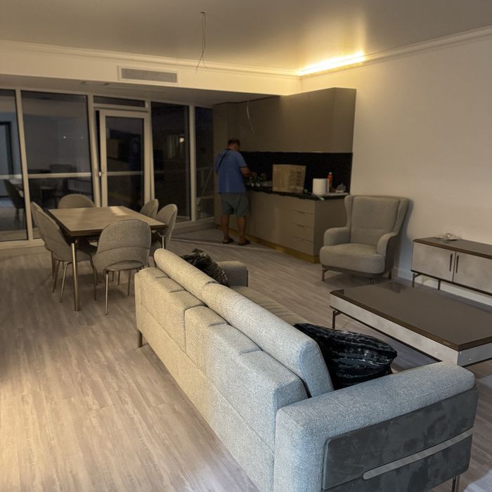 Inchiriere apartament White Titanic Mamaia Nord