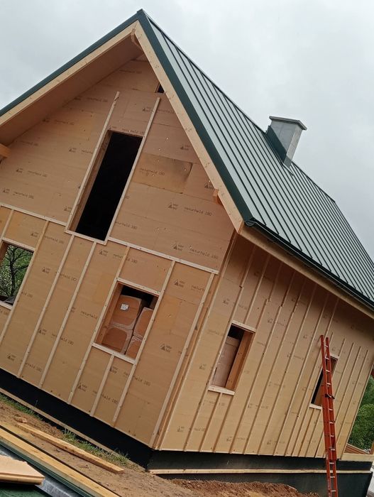 Casă Canadiană în Stil American – Eficiență și Eleganță la Cheie
Cauți o locuință calduroasă, economică și cu un design deosebit? Construim case pe st