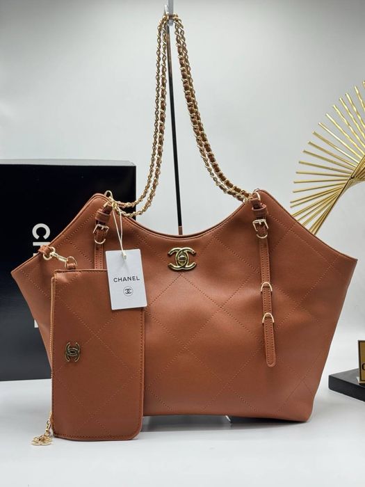 Geanta Chanel noua !!! Dimensiuni 50/33 !!!