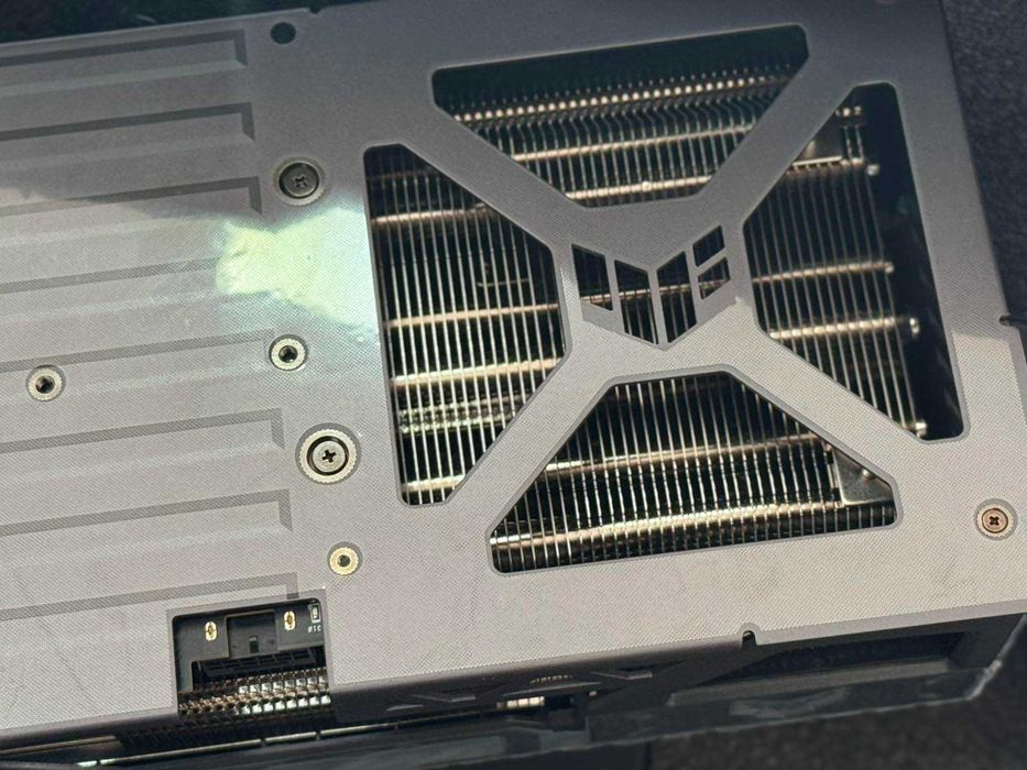 Видеокарта ASUS TUF Gaming RTX 5090 OC, 32GB GDDR7