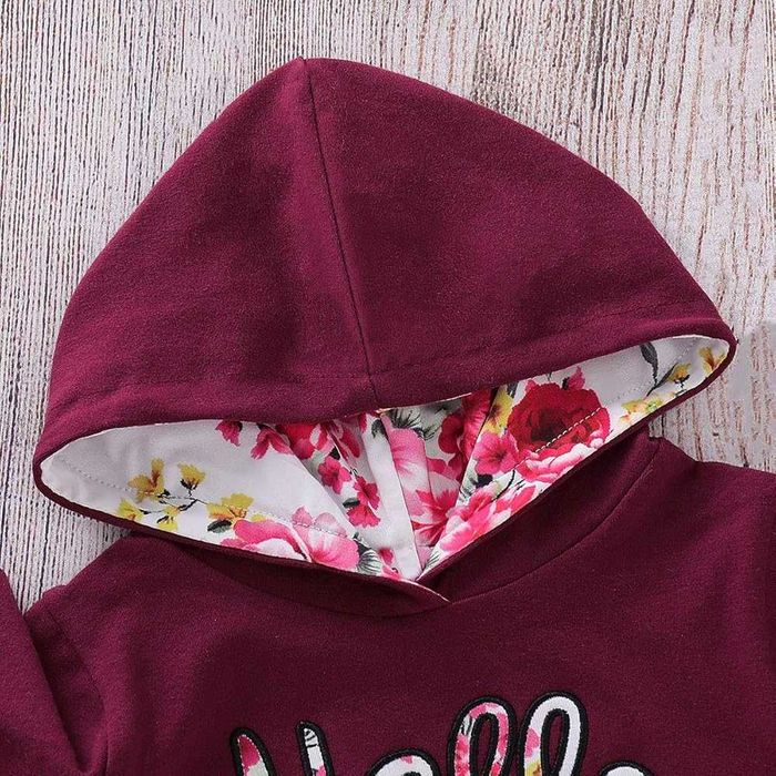 Детски комплект/ анцуг „Hello“ – суитшърт, панталон и лента