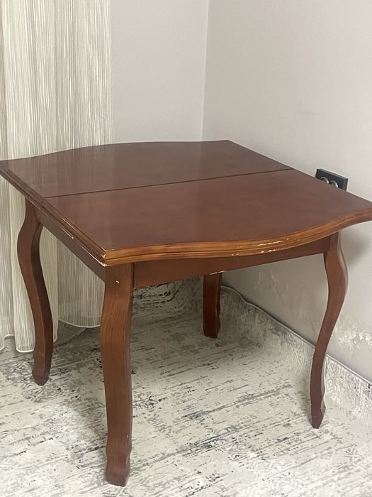 Продам стол дерево Малазия