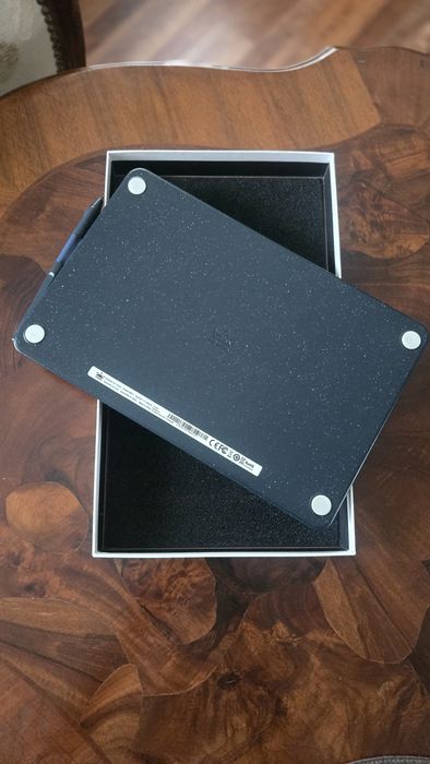 Tableta grafica HuionHS611