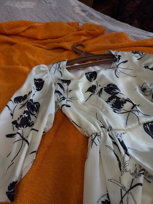 Платье из шёлка (Дубай)