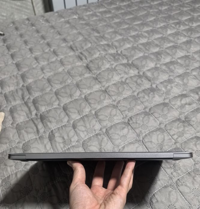MacBook pro 2017 a1708
