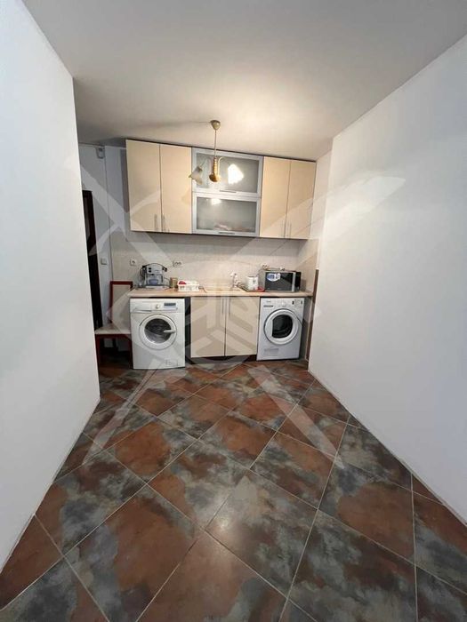 Продава се Многостаен апартамент в София, Витоша - 112 кв.м за 2411 €/кв.м - Снимка #2