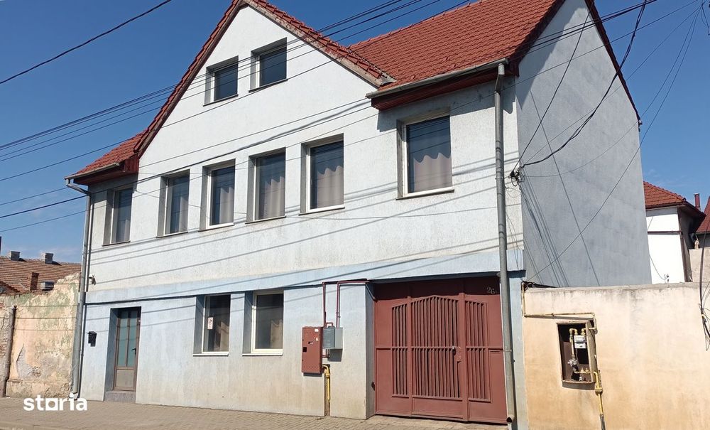 Clădire rezidențială cu 3 apartamente – Arad, str. Kogălniceanu