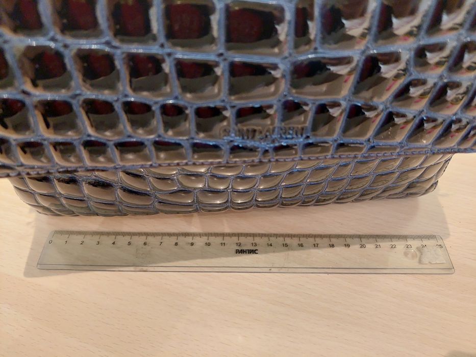 Сумка дамская лакированная