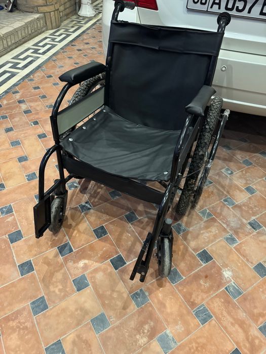 Инвалидная коляска