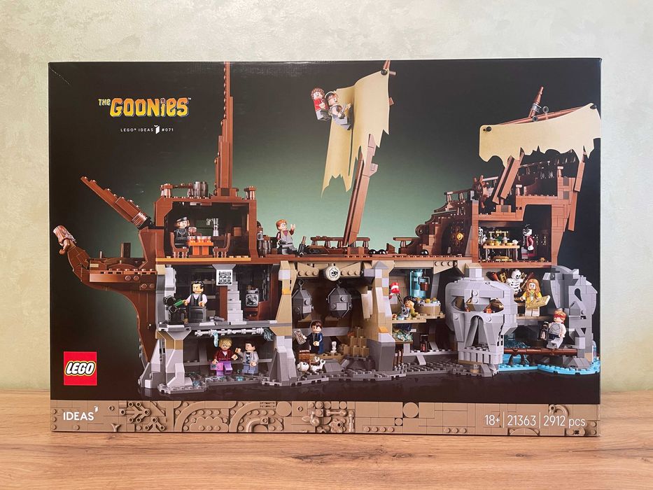 Lego: Балбесы (Ideas The Goonies 10365)