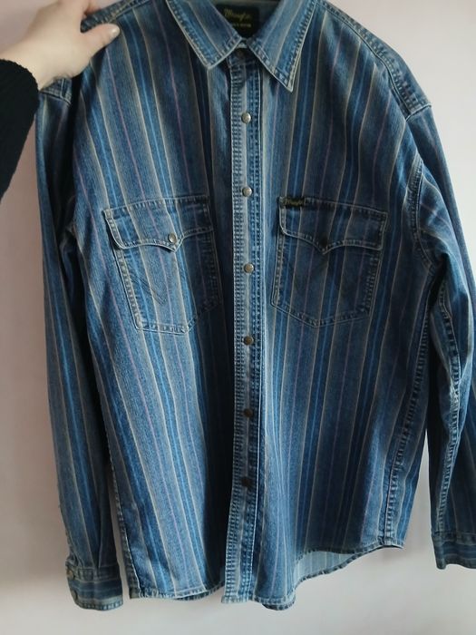 Рубашка мужская джинсовая