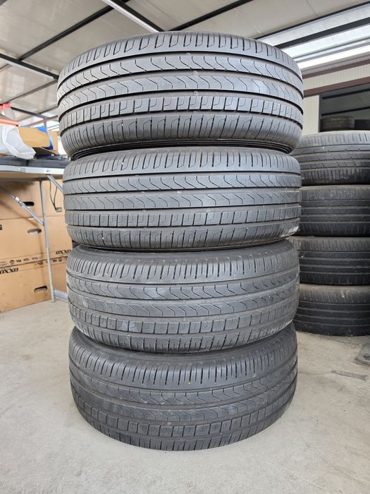 4 Броя 235/55/19 Pirelli 2x7,5mm 2x7,2mm