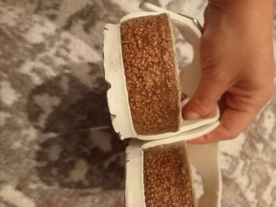 Дамски сандали и  чехли