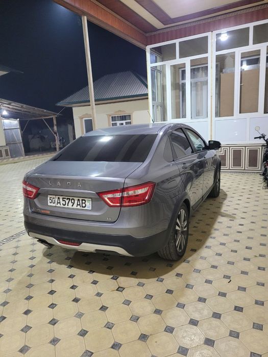 Лада веста cross