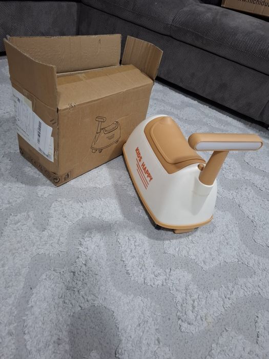 Tricicleta bebe ride on