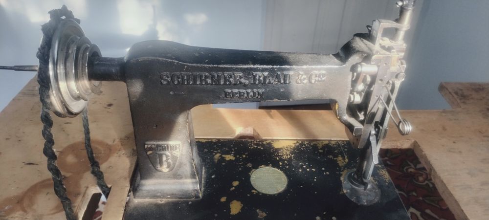 Пат тикадиган машинка ГЕРМАНЯ