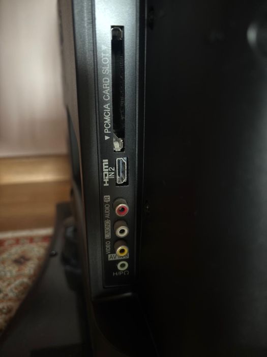 Televizor diagonala 66 cm